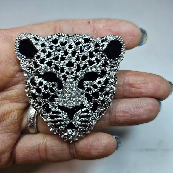 Crystal Tiger Rhinestones New Brouch in Silver n Black Metal. Mob wife. Gangster - Picture 7 of 12